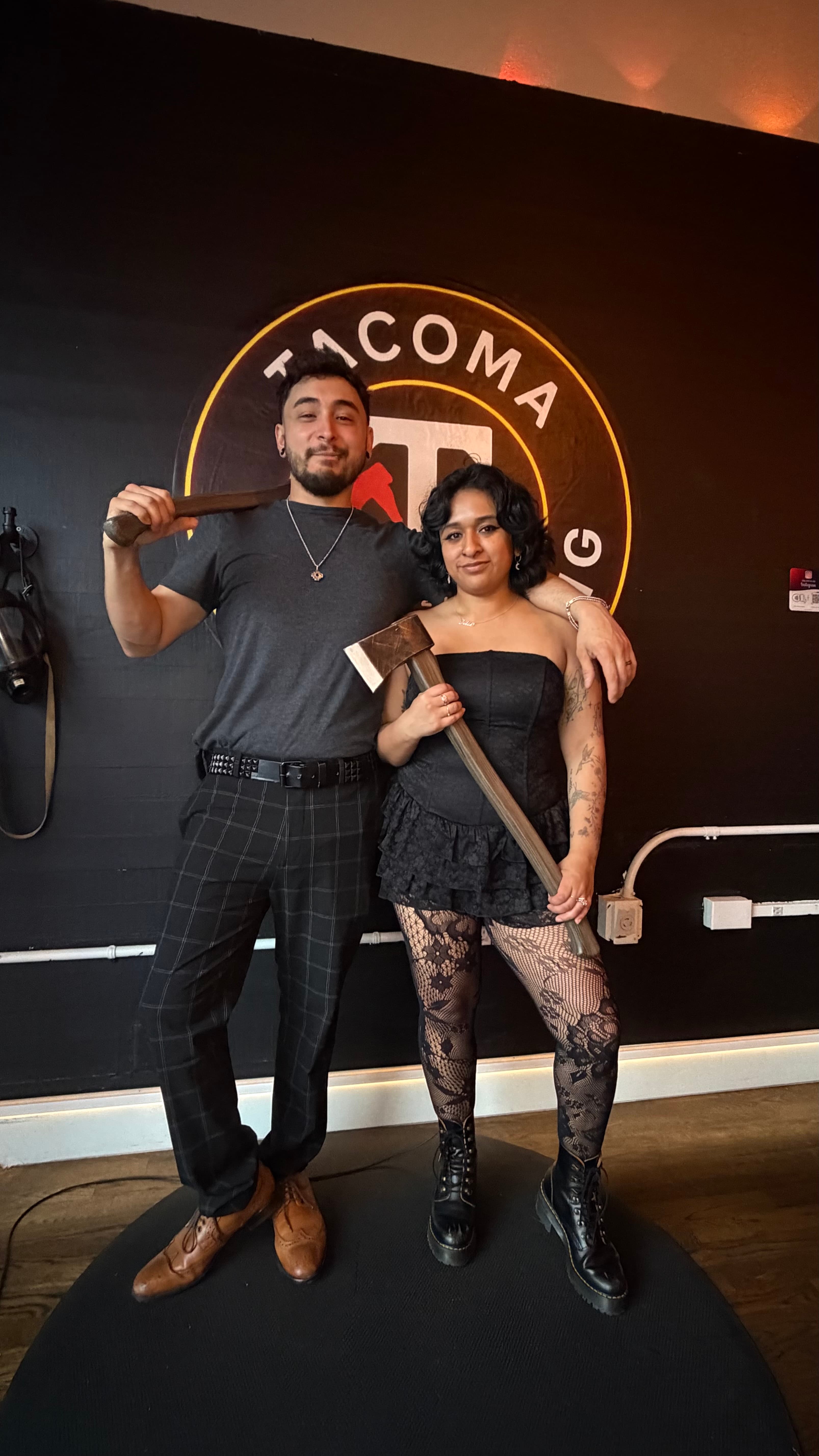 Tacoma Axe Throwing - IMG 2897